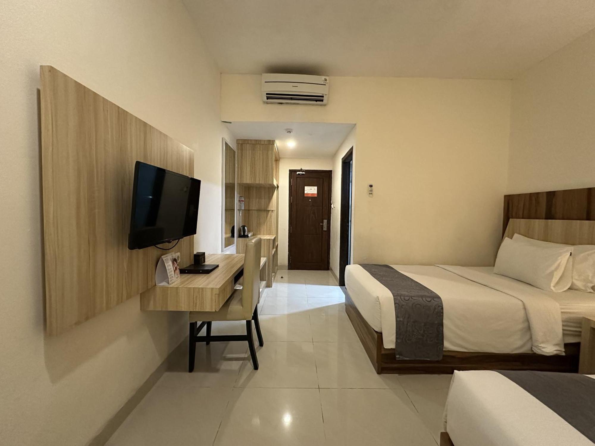 Vega Prime Hotel & Convention Sorong Quarto foto