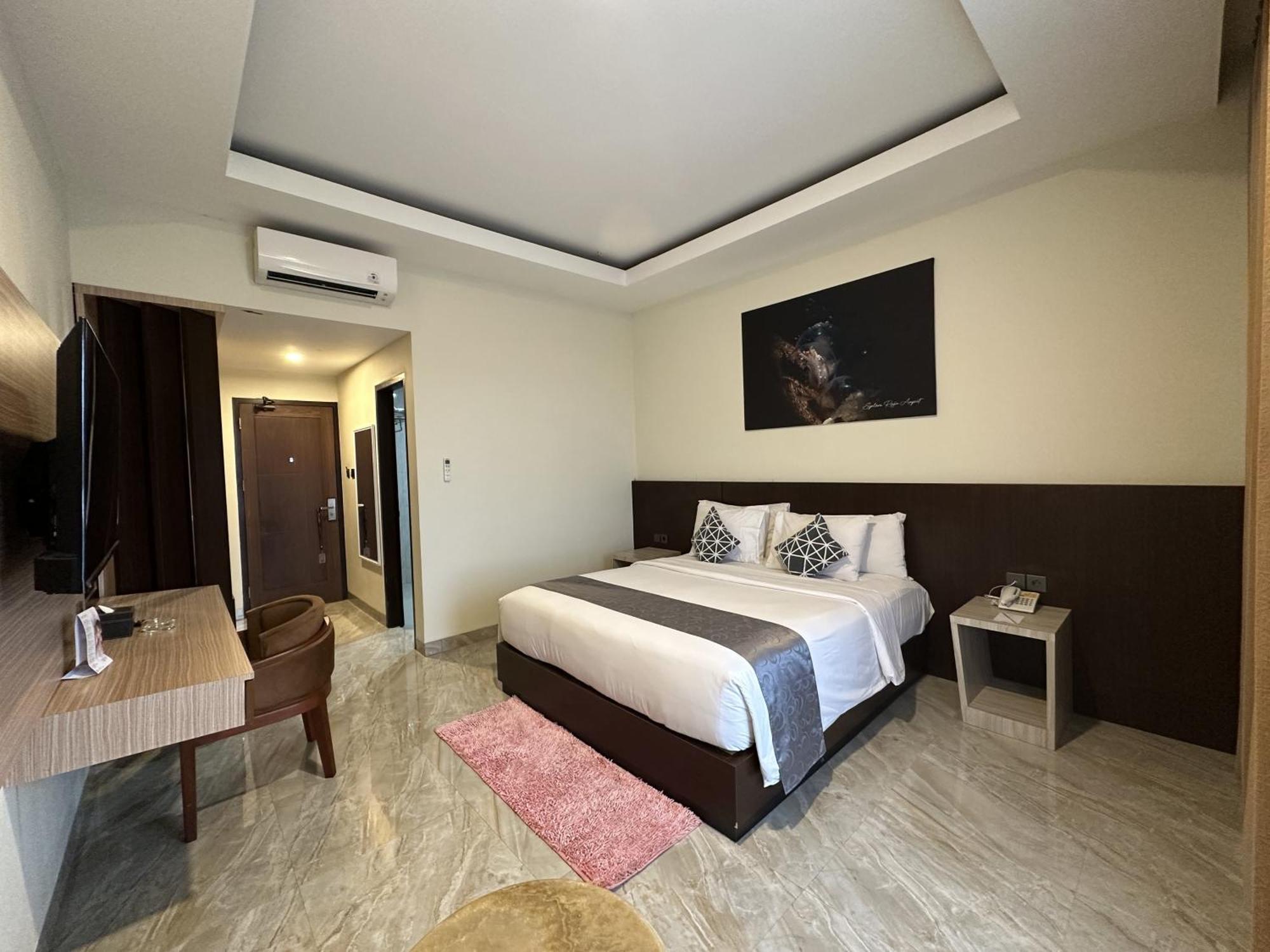 Vega Prime Hotel & Convention Sorong Exterior foto